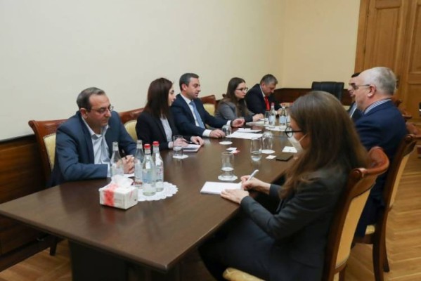Ընդդիմությունը մտադիր է վերսկսել փողոցային ակցիաները․ Հրապարակ