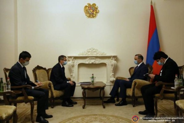 Արմեն Գրիգորյանն ու Ղազախստանի դեսպանն անդրադարձել են երկկողմ  հարցերի