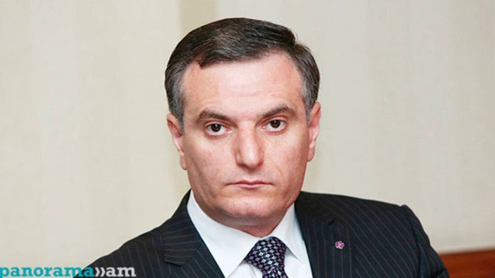 Իշխանությունը տգետ է ու դավադիր. Արտակ Զաքարյան. Իրավունք