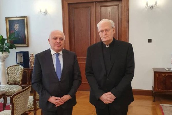 Ուկրաինայում իրավիճակով պայմանավորված՝ ՀՀ ԱԳ նախարարի հրամանով Հունգարիա է գործուղվել ԱԳՆ ներկայացուցիչ