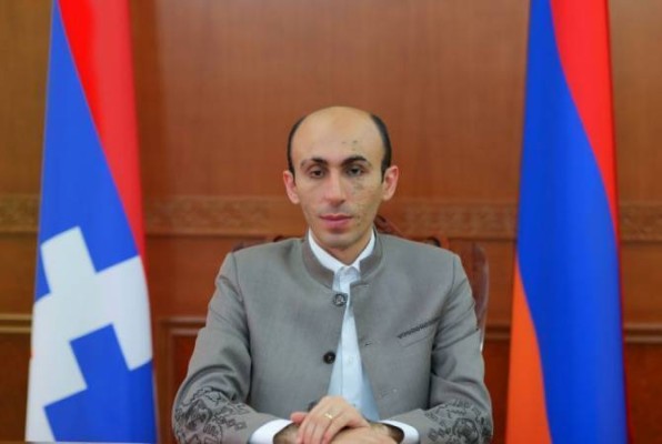 Արժանապատիվ ելքի համար պայքարում տղամարդկանց թիկունքն ամրացնում են գեղեցիկ սեռի ներկայացուցիչներ