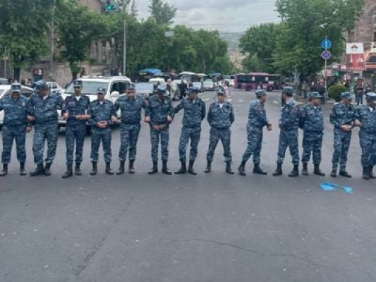 Բերման ենթարկված քաղաքացիների թիվը հասել է 189–ի․ ոստիկանություն