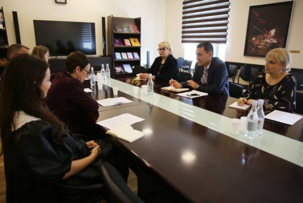 ԿԳՄՍ նախարարի տեղակալ Արթուր Մարտիրոսյանն ընդունել է Ֆրանսիայի դեսպանին