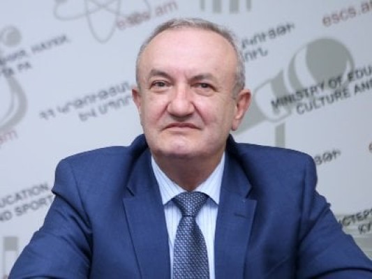 Սիրելի՛ մաեստրո, Դուք նվաճել եք խստապահանջ ունկնդրի սերը. Դումայնաը շնորհավորել է Արամ Սաթյանին