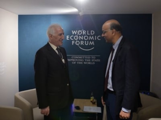 Վահագն Խաչատուրյանը հանդիպել է Սինգապուրի ավագ նախարարի հետ