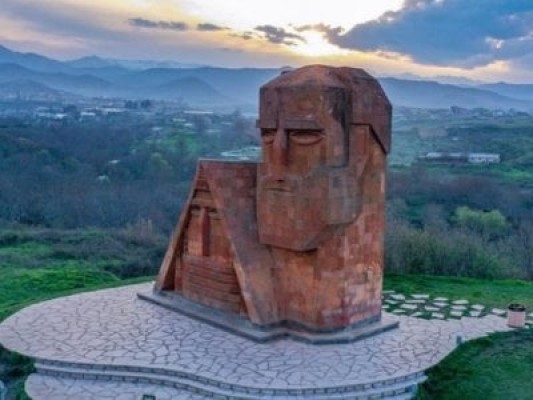 Բրյուսելյան վերջին հանդիպումները լրջագույն ահազանգ են հայ հասարակության համար․«Ի պաշտպանություն Արցախի» նախաձեռնություն