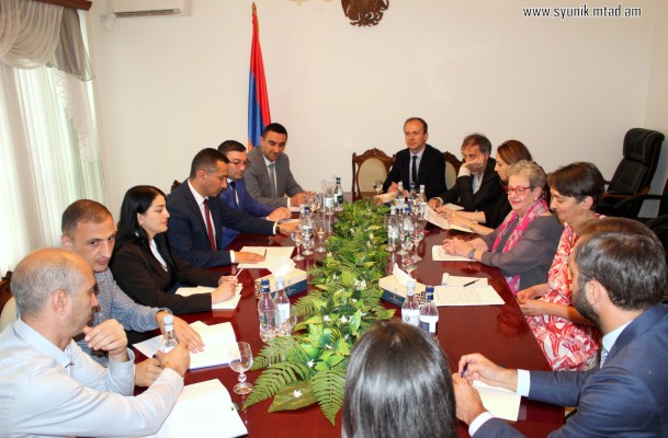 ԵՄ պատվիրակությունը և Սյունիքի մարզպետը քննարկել են մարզի համար ծրագրային առաջնահերթությունները