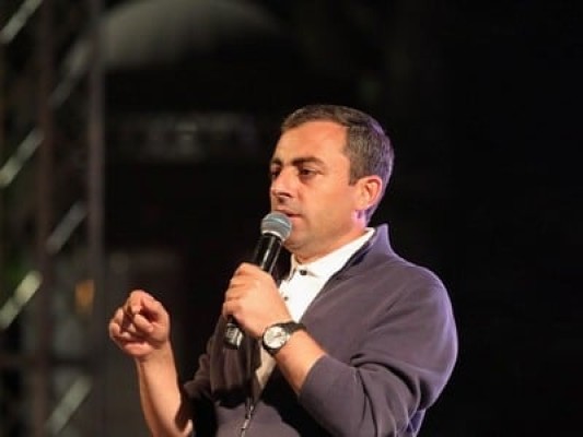 Տղերքը գիտեն՝ ինչի համար են այս պահին անազատության մեջ, իսկ Նիկոլի իշխանության կողմից հալածվելը պատիվ է. Սաղաթելյան
