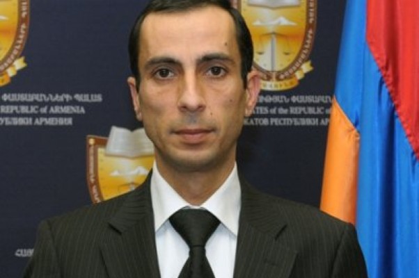 Ապօրինի ճնշումների արդյունքում դատավոր Գրիգորյանը կարծես իրեն նման չլինի․ Րաֆֆի Ասլանյան