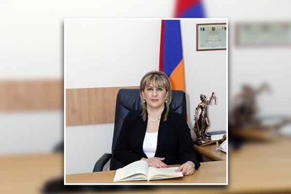 Ենթադրում եմ, որ ընթացակարգի խնդիր է․ Վահագն Խաչատուրյանը չի ստորագրում Ռուզաննա Հակոբյանի թեկնածությունը