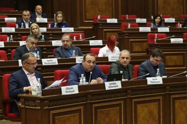 «Հայաստան» դաշինքի մի խումբ պատգամավորներ մեկնել են Արցախ․ Հրապարակ