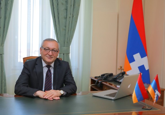 ԱՀ Ազգային ժողովի նախագահ Արթուր Թովմասյանը Մարտունի բերդաքաղաքի Վերածննդի օրվա առթիվ ուղերձ է հղել