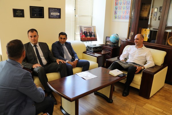 Սփյուռքի գործերի գլխավոր հանձնակատարն ընդունել է Ֆրանսիայի հայաշատ Ալֆորվիլ քաղաքի փոխքաղաքապետին