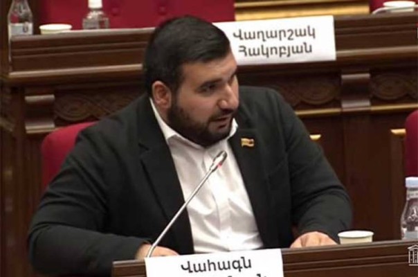 ՔՊ-ական պատգամավորին հեռացրել են բուհից․ Հրապարակ