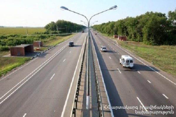ՀՀ տարածքում ճանապարհներն անցանելի են, Լարսը բաց է