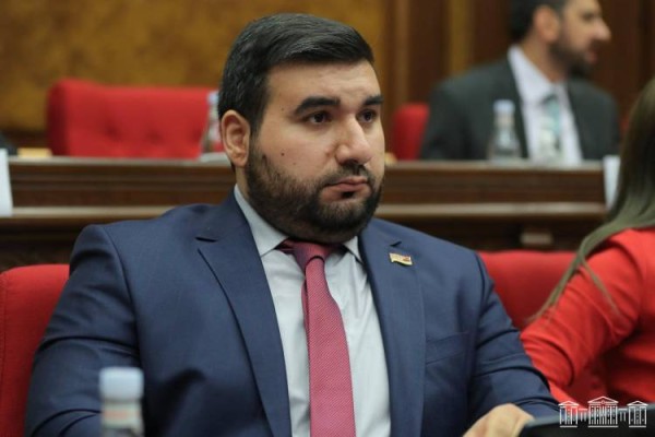 Վահագն Ալեքսանյանի առաջարկը անեկդոտի թեմա է դարձել ՔՊ-ում․ Հրապարակ