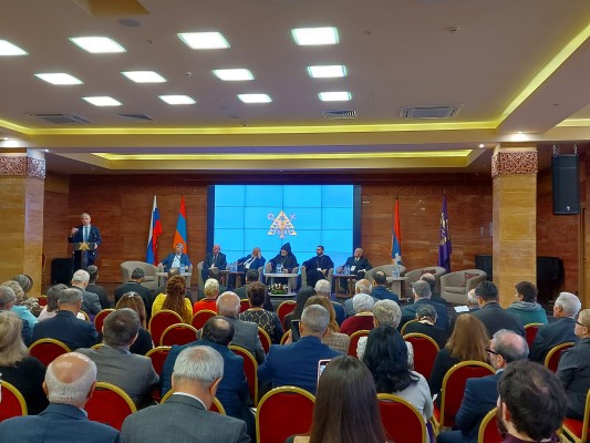 Ռուսաստանի փոխարեն` Հայաստանի կառավարությունն է Մոսկվայում ենթարկվել ադրբեջանական նոտային