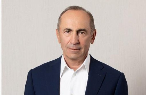 Մեր երկիրը թշնամիներից պաշտպանելու ժամանակը եկել է. Ռոբերտ Քոչարյան