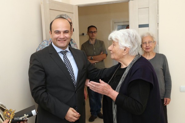 Հոկտեմբերի 1-ը Տարեցների միջազգային օրն է. ԱՍՀ նախարարի ուղերձը