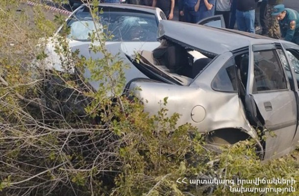 Ավտովթար Ակնալիճ գյուղի սկզբնամասում․ կա երկու զոհ