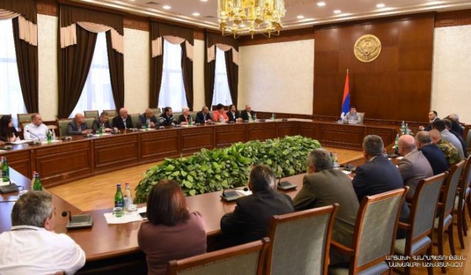 Արցախի Հանրային խորհրդի ստեղծումը քաղաքական դաշտում մտահոգություն է առաջացրել․ Հրապարակ