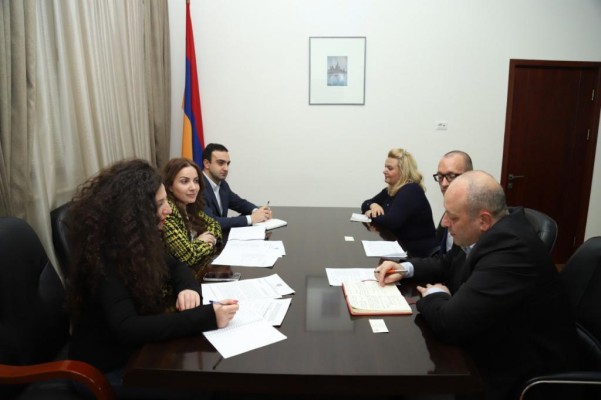 ԵՄ օրենսդրության մոտարկմանն ուղղված ներկայիս աշխատանքների քննարկում Արդարադատության նախարարությունում