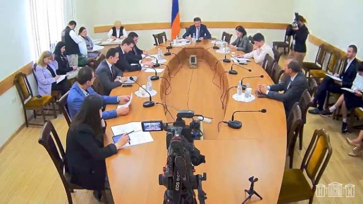 Բանկային ոլորտի փորձագետները դեմ են համընդհանուր հայտարարագրմանը․ Հրապարակ