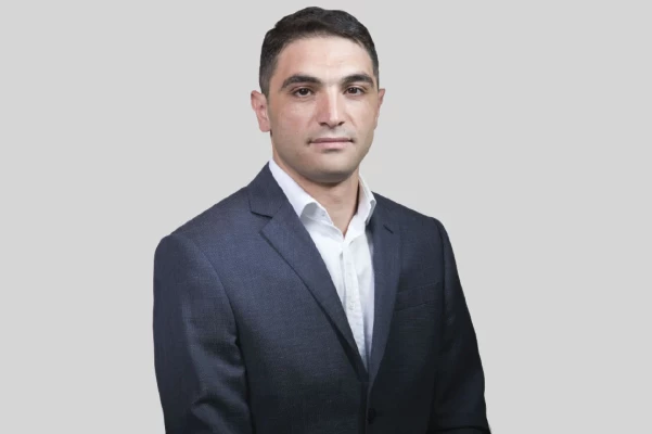 ՀՖՖ-ում իրավիճակ է փոխվել, Սիմիդյանը զիջել է դիրքերը, Փաշինյանն առաջնագիծ է դուրս եկել. Ժողովուրդ