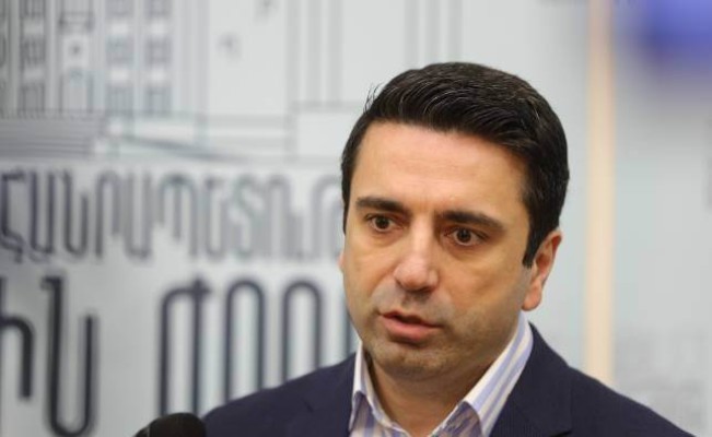 Հայաստանը բացասական է վերաբերվում Լաչինի միջանցքի շուրջ վերջին զարգացումներին․ ԱԺ նախագահ