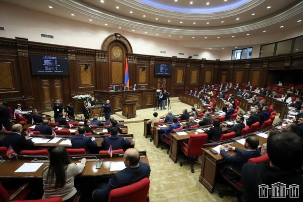 ՔՊ-ական պատգամավորներին զգուշացրել են՝ չչվել հանգստի․ Հրապարակ