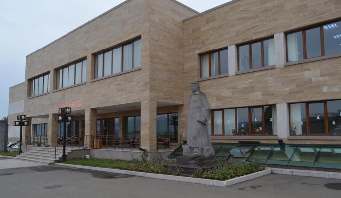Արցախում դպրոցները գործում են բնականոն հունով, միայն մեկ խնդիր կա․ փոխնախարար