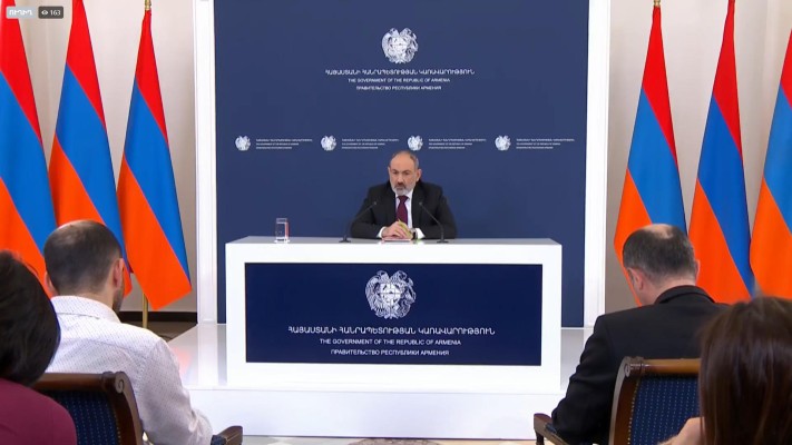 Ինչու Փաշինյանը հրաժարվեց «անլրագրող» ասուլիսի ֆորմատից և որտեղ էին նրա «100 փաստերը»