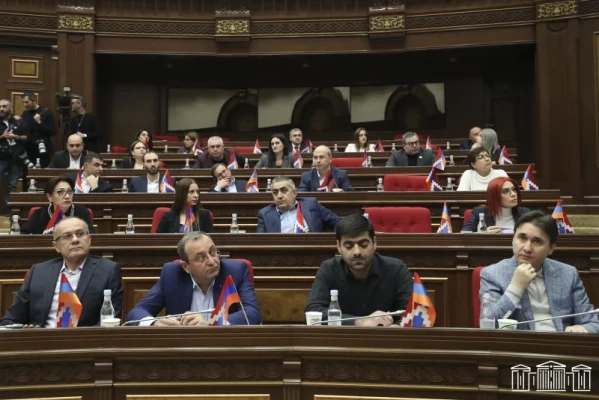 Ընդդիմադիր պատգամավորները կմասնակցեն քրեական հետապնդում հարուցելու վերաբերյալ միջնորդությունների քննարկմանը. Ժողովուրդ
