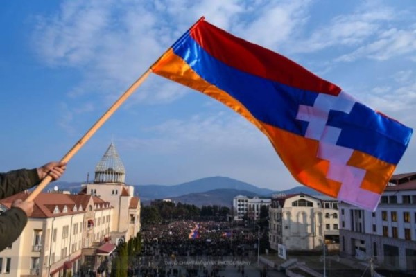 Շրջափակված Արցախին ով ինչով կարողանում է, փորձում է օգնել. Հրապարակ