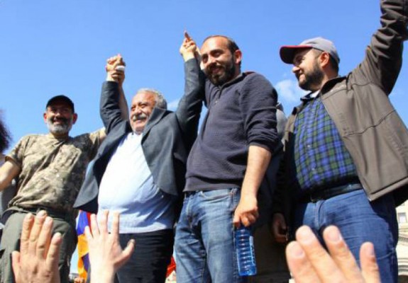 «Իմենիմեն», «տո՜ւ-տո՜ւ», և իհարկե՝ «դըմփ-դըմփ-հո՜ւ». Փաստ