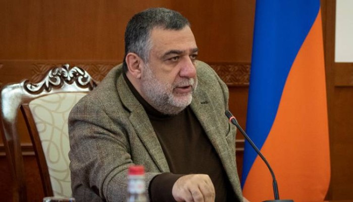 Ռուբեն Վարդանյանի հեռացումը խայծ էր Ադրբեջանի կողմից, որը Արցախի իշխանությունները կուլ տվեցին