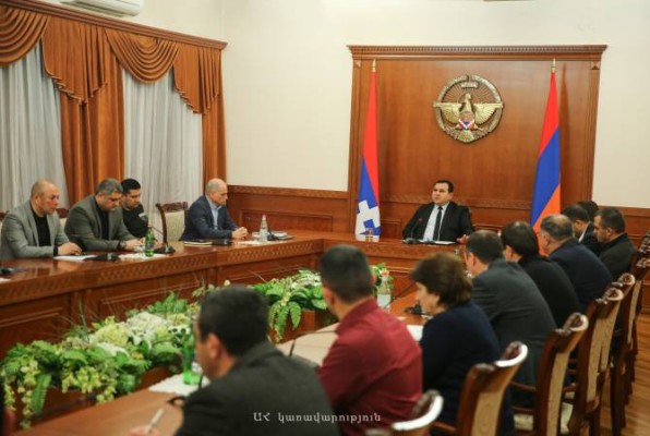 Արցախի պետնախարարը խոստացել է անձամբ հետևել գների կարգավորման գործընթացին