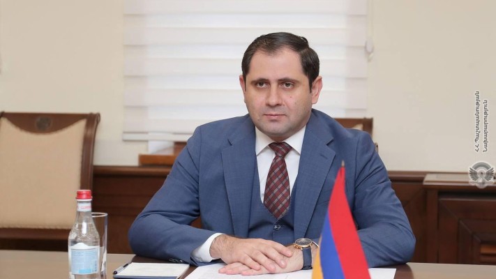 Ինչու են զոհաբերում Պապիկյանին