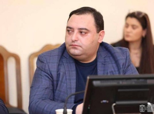 Փաշինյանը որոշել է պատժե՞լ ՔՊ-ական պատգամավորին. Հրապարակ