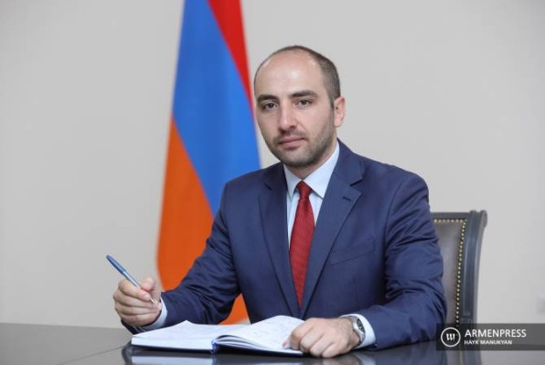 Վահան Հունանյանը ազատվել է ԱԳՆ մամուլի խոսնակի պաշտոնից