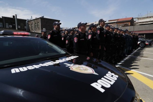 Ոստիկանությունը պատրաստվում է «պարեկաֆիկացնել» 20 ավտոմեքենա․ Հրապարակ