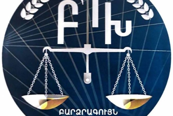 Դատական համակարգը սպասում է ապրիլի 7-ին. Ժողովուրդ