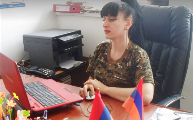 Երեք պատերազմ եմ տեսել, առաջին պատերազմի ժամանակ ուսանող էի․ ազատամարտիկ-լրագրող Լուսինե Զաքարյան