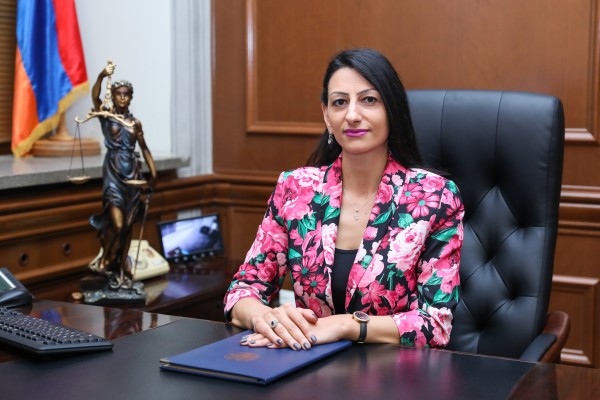 Փրկել շարքային ՄԻՊ-ի՞ն, թե՞ Բարոն Մյունհաուզենի արկածները
