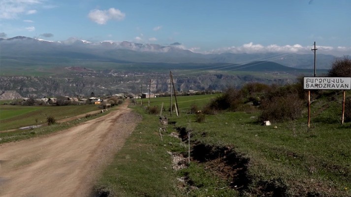 Ջահելություն են արել․ ինչու են բնակիչները ծեծել Բարձրավանի համայնքապետին