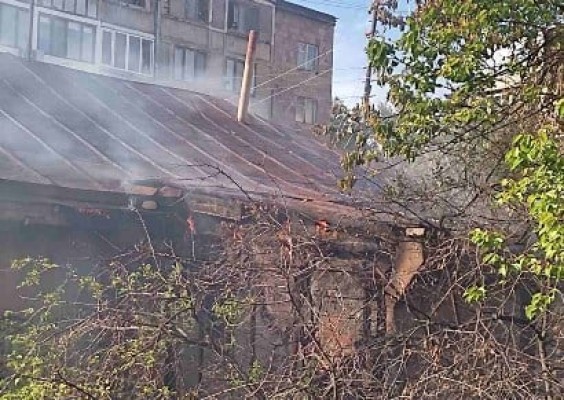 Հրդեհ Երևանի Արամ Խաչատրյան փողոցում