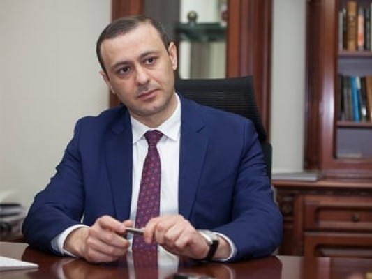 Բրատիսլավայում Արմեն Գրիգորյանը քննարկում է ունենալու Ադրբեջանի նախագահի օգնական Հիքմեթ Հաջիևի հետ