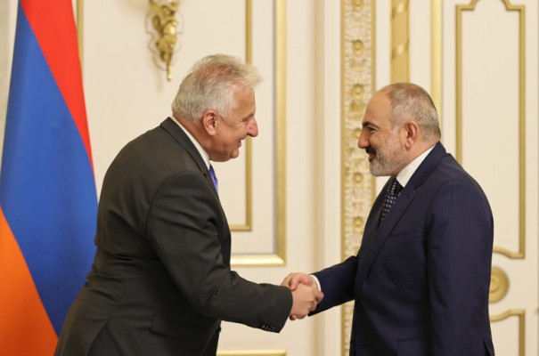 Փաշինյանն ընդունել է Հունգարիայի փոխվարչապետին