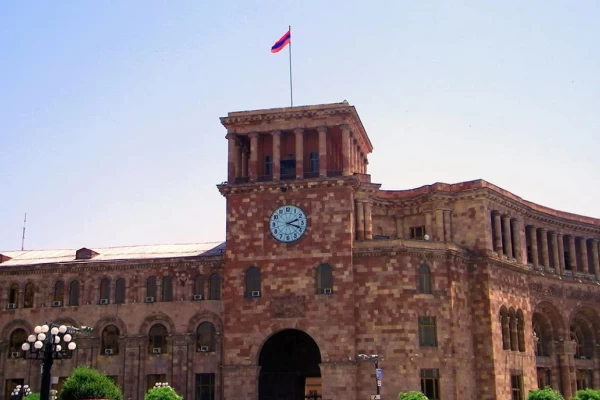Կարևոր կառույցը ղեկավար չունի. Ժողովուրդ