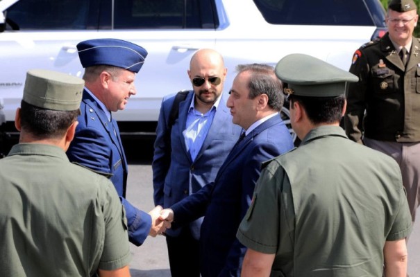 Կանզաս նահանգի ադյուտանտ գեներալի պատվիրակությունը այցելել է «Եռաբլուր» զինվորական պանթեոն